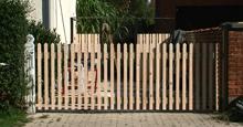 Деревянные въездные ворота: как сделать