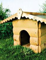 Деревянная будка