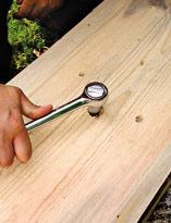 Закручивание болтов