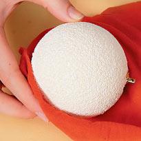 Изготовление шара с кисточкой