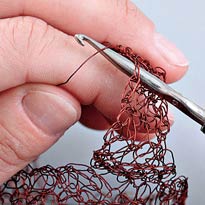 Простые плетеные подсвечники из проволоки. Шаг 4