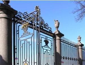 Летний сад закрывается