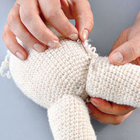 Вязаная кукла. Шаг 5