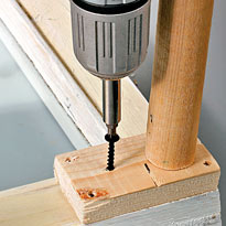 Крепеж ножек к раме