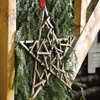 Новогодняя звезда из прутьев