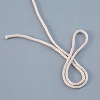 Украшаем домашние тапочки с помощью макраме. Шаг 1