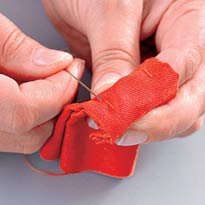 Ланч-бокс "Божья коровка". Шаг 10