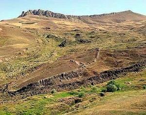 Китайцы уверены, что нашли Ноев ковчег на Арарате, а турки сомневаются