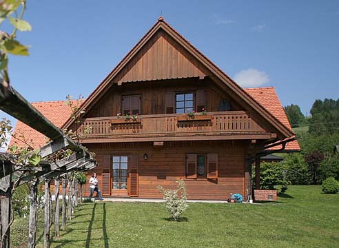 Дом в русском бревенчатом стиле