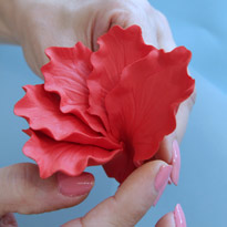 Гибискус из полимерной глины. Шаг 9