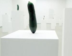 Выставка огурцов проходит в австрийском музее современного искусства