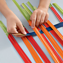 Плетеная салфетка из листьев. Шаг 2