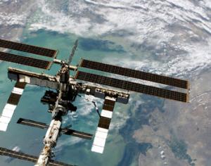 Здравствуйте! Вам звонят из космоса!