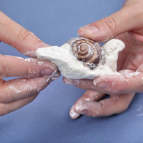 Новогоднее украшение: улитка из полимерной глины. Шаг 2