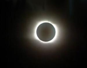 Смотрите затмение солнца 4 января