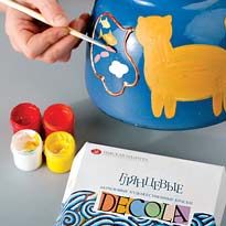 Роспись чайника акриловыми красками. Шаг 3