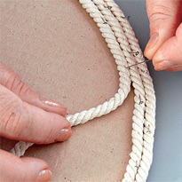 Cиденье на табурет. Шаг 2