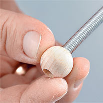 Этажерка из блюдец. Шаг 3