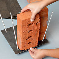 Светильник из кирпичей. Шаг 2