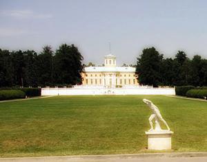 Музей Архангельское судится с Минобороны