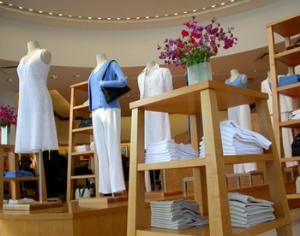 "Гринпис" обнаружил в одежде знаменитых брендов следы токсинов