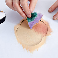 Роспись табурета. Шаг 5