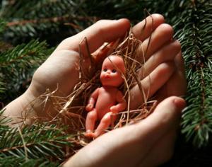 Выставка пупсов открылась в Петербургском музее кукол