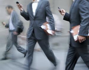 Сотовых телефонов становится больше, чем людей