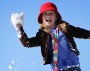 В снежки можно играть и арбалетом