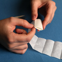 Новогодняя  гирлянда: новая из старой. Шаг 2