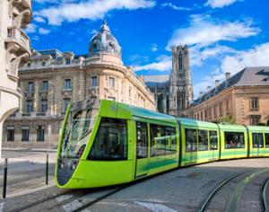 В Петербурге будут производить французские легкие трамваи