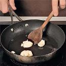 Салат Цезарь из курицы. Шаг №2