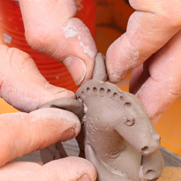 Дракон из глины в пластовой технике. Шаг 11