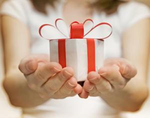 Передать подарки воспитанникам детских домов могут жители Челябинска и абоненты Билайн