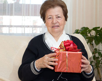 В Москве собирают подарки для одиноких стариков 