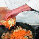 Щи из квашеной капусты. Шаг 3