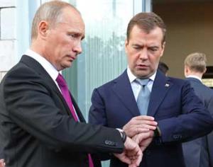 Путин предложил вернуть зимнее время и сократить рождественские каникулы