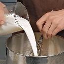 Классический рецепт блинов. Шаг №3