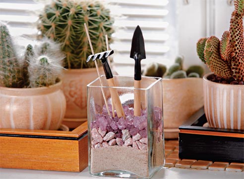 Декоративная ваза с песком