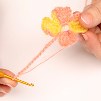 Шарф-бусы. Цветочная гирлянда на шею, вязаная крючком. Шаг 5