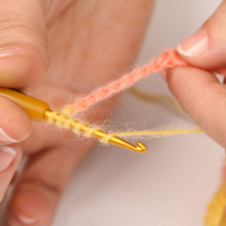 Шарф-бусы. Цветочная гирлянда на шею, вязаная крючком. Шаг 7