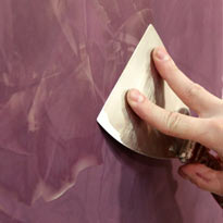 Декоративная штукатурка: как наносить венецианку. Шаг 9