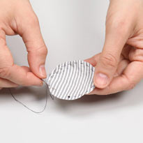 Игрушка-талисман Сарубобо. Шаг 2