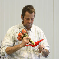 Букет к вечернему платью. Шаг 2