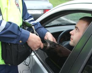 В России вступают в силу новые правила тонировки стекол авто