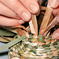 Плетение лаптей. Шаг 10