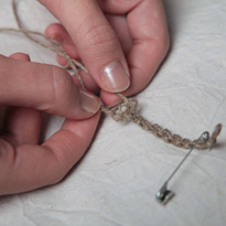 Браслет из льняного шпагата. Шаг 4