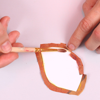 Брошка из лесных орехов. Шаг 4