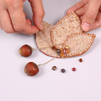 Брошка из лесных орехов. Шаг 6