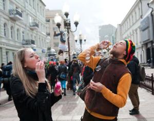 Первая улица, свободная от курения, появится в России